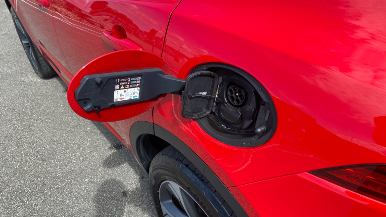 Jaguar E-Pace 1.5 P300e R-Dynamic SE 5dr Auto Estate